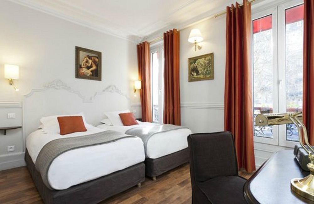 Hotel De La Porte Doree Párizs Kültér fotó
